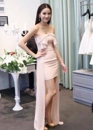 ชุดราตรี เช่าที่แบมบี้ เวดดิ้ง ห้วยขวาง