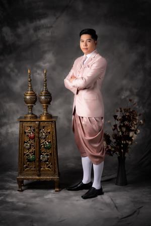 ถ่ายพรีเวดดิ้ง สตูดิโอ เช่าที่แบมบี้ เวดดิ้ง ห้วยขวาง